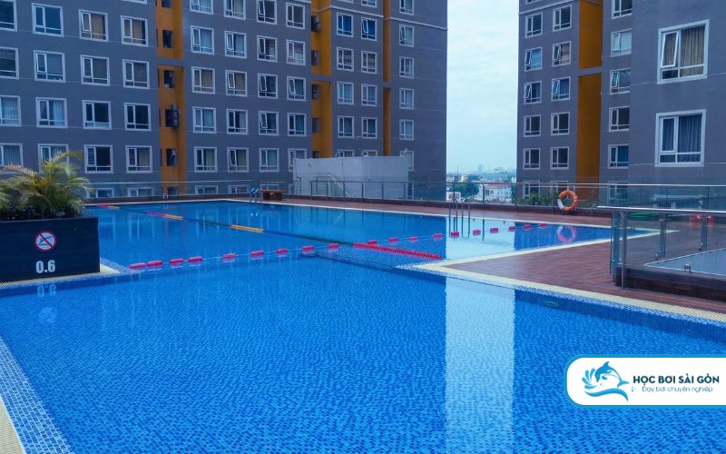 hồ bơi cbd quận 2 miễn phí vé cho học viên người lớn