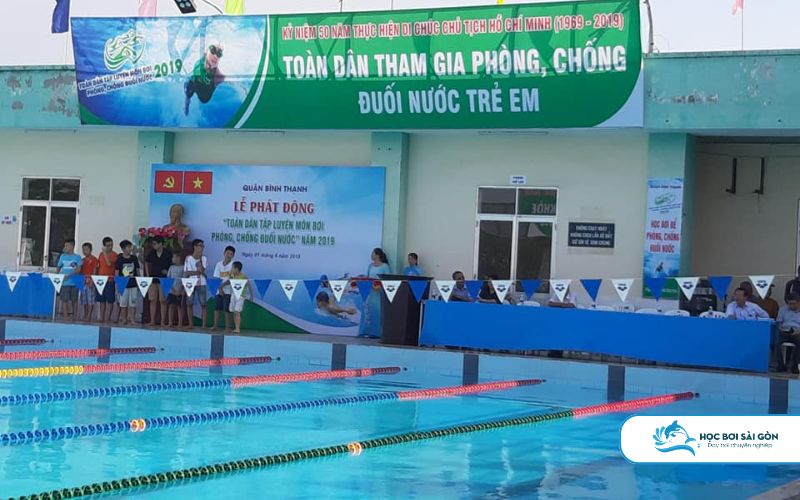 Hồ bơi Đại Đồng