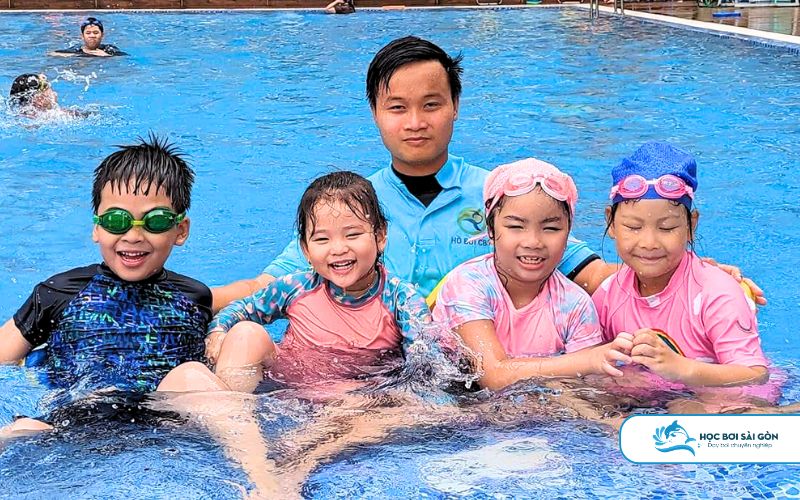Những lợi ích khi học bơi tại Học Bơi Sài Gòn