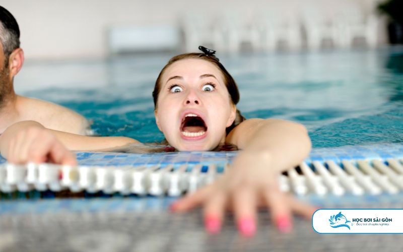 Nỗi sợ nước là vấn đề hay gặp phải ở hiện nay