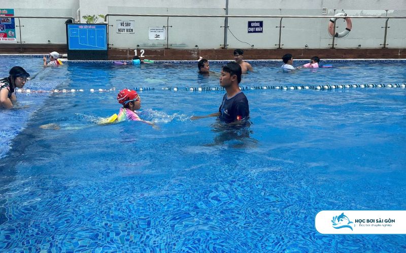 Kèm Riêng Bơi Lội Có Giáo Án