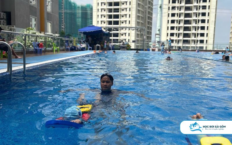 Học Bơi Sài Gòn Dạy Bơi Tại Nhà