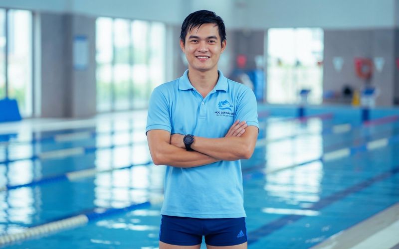 HLV trưởng Lê Thắng