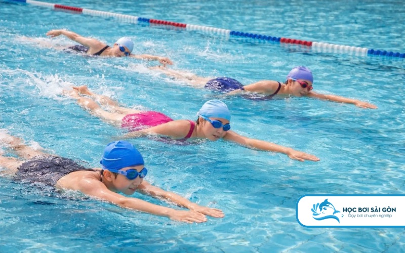 Kỹ thuật bơi sải giúp giảm mỡ nhanh hơn